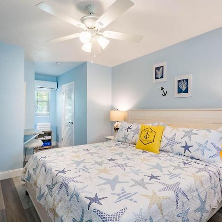 Upham Beach Inn St. Pete Beach Buitenkant foto